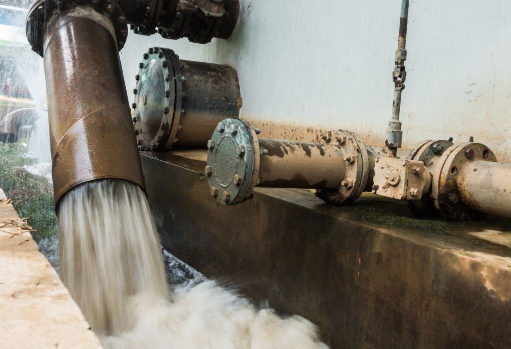 Large water pipe system representing hydro jetting and sewer cleaning services in Ramah.