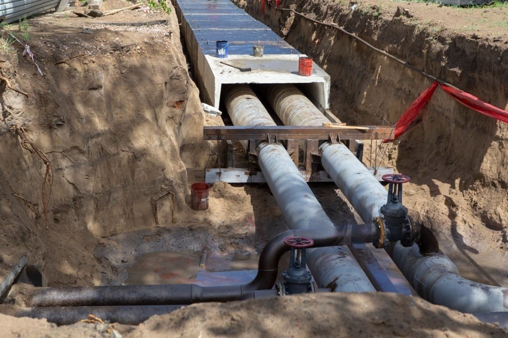 Underground sewer pipe system representing trenchless sewer repair in Cascade.