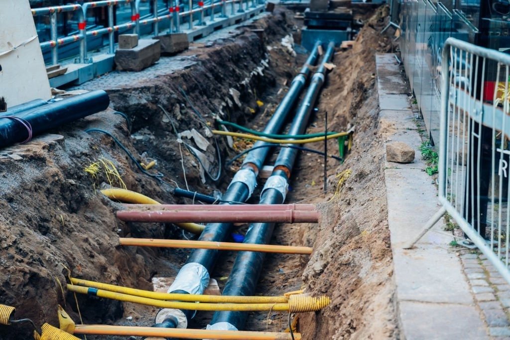 Underground sewer pipe system representing trenchless sewer repair in Coal Creek.
